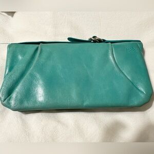 Hobo zipper closure wallet